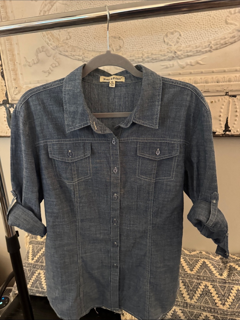 Hester & Orchard Women’s Casual Indigo Button-Down Shirt